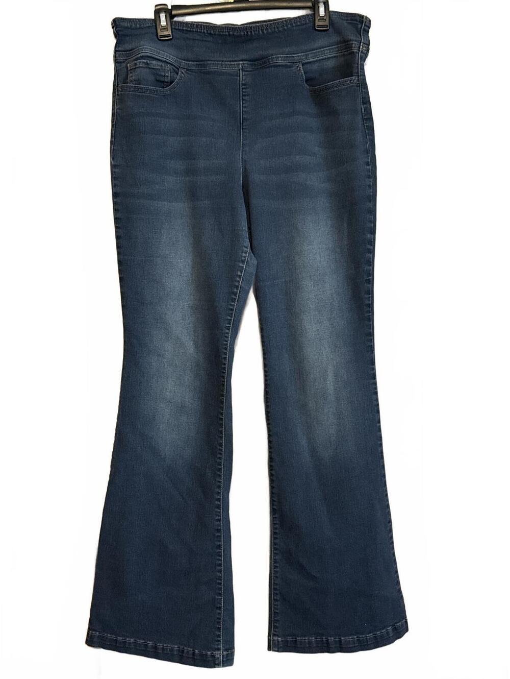 Sofia Jeans Melisa Flare Jeans Size 18
